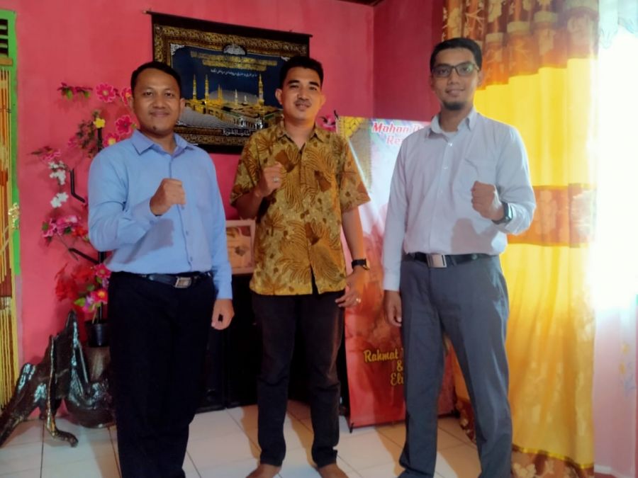 Bank Syariah Indonesia Dan Yayasan Sahabat Laa Tahzan Peduli  Bersilaturahmi dikediaman Rahmat Pantun