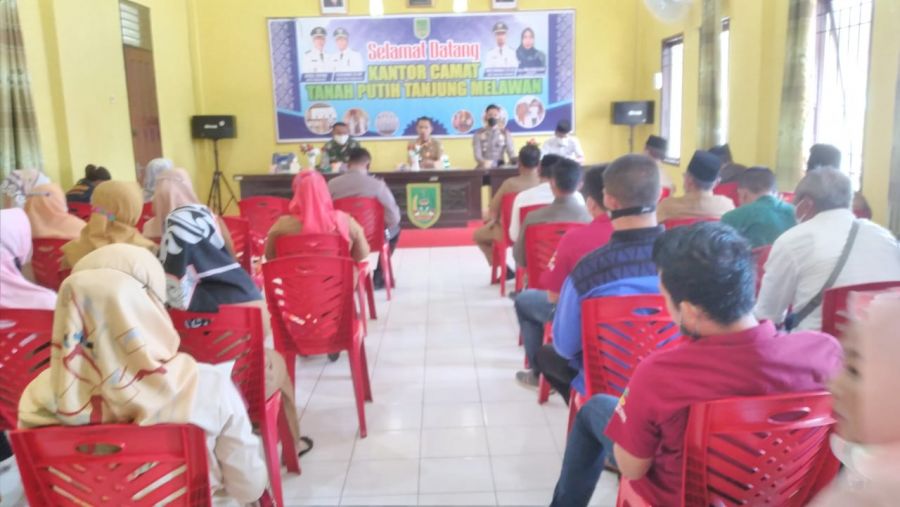 Kapolsek TPTM Hadiri Rapat Koordinasi terkait Percepatan Vaksinasi