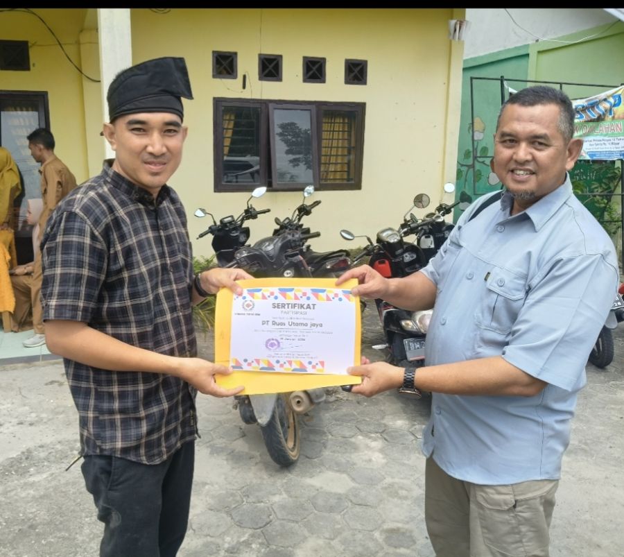 Ketua Lembaga Tepak Sirih Rahmat Pantun Berikan Apresiasi Kepada PT Ruas Utama Jaya